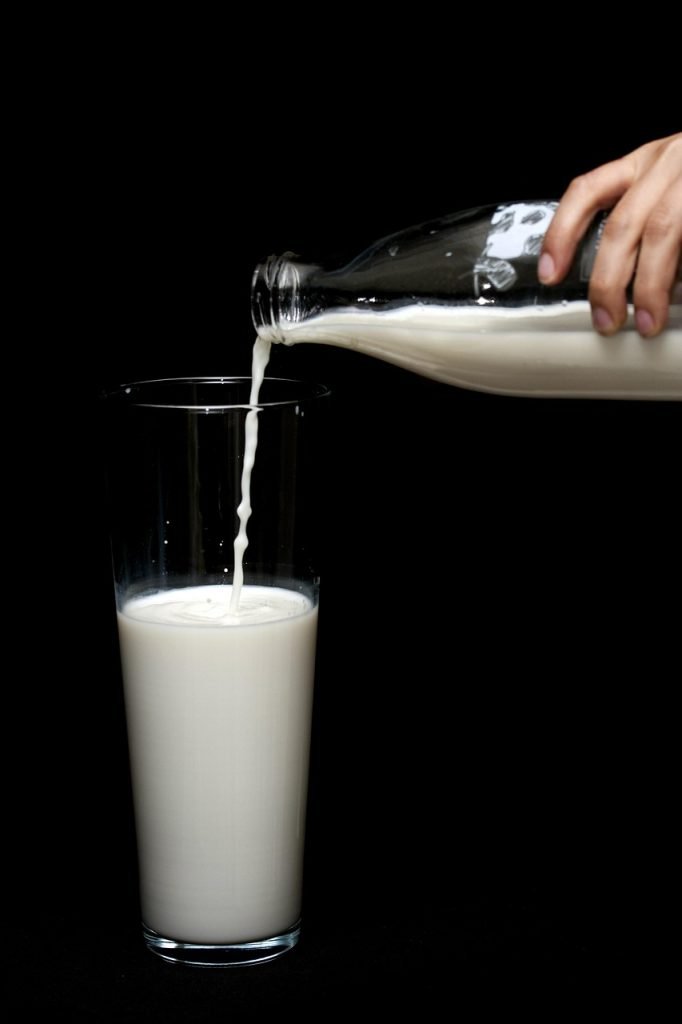 milk, health, growth, white, beautiful wallpaper, nutrition, kitchen, food, healthy, idea, drink, glass, good morning, morning, calcium, fresh, macro, background, iphone wallpaper